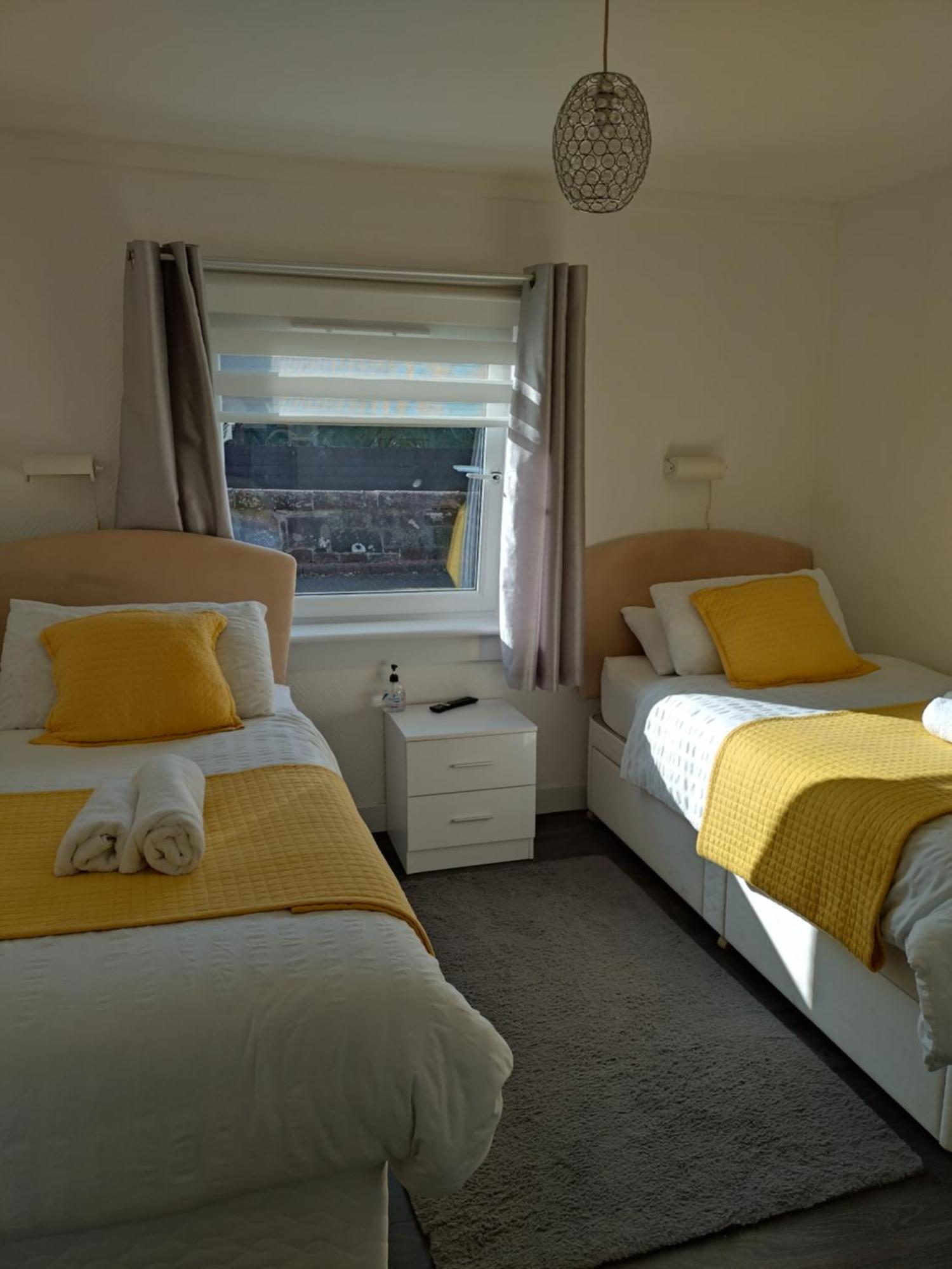 Anchorage Guest House - Also 1 Room Available With Hot Tub,Must Be Booked Separately Balloch Szoba fotó