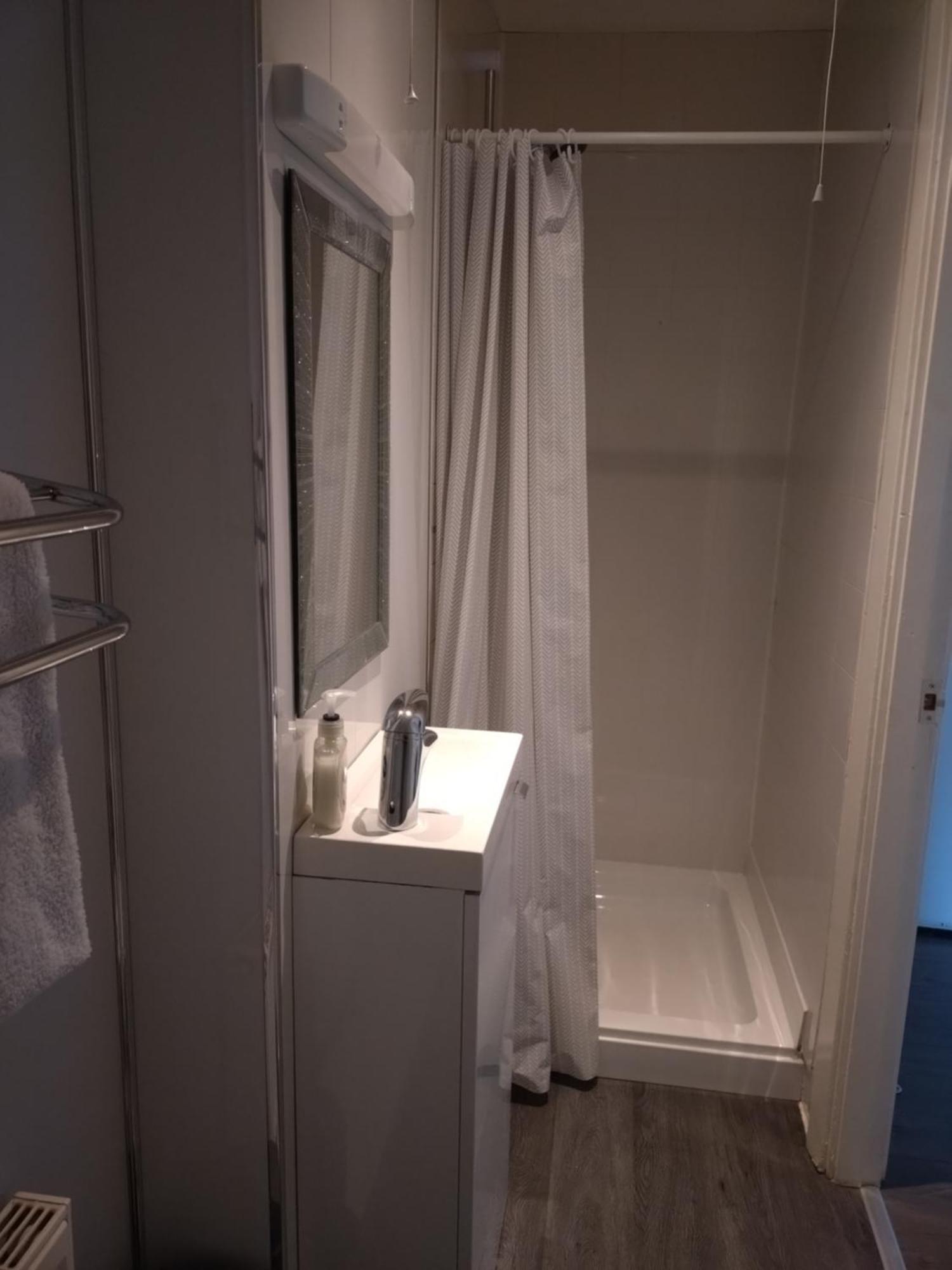 Anchorage Guest House - Also 1 Room Available With Hot Tub,Must Be Booked Separately Balloch Szoba fotó