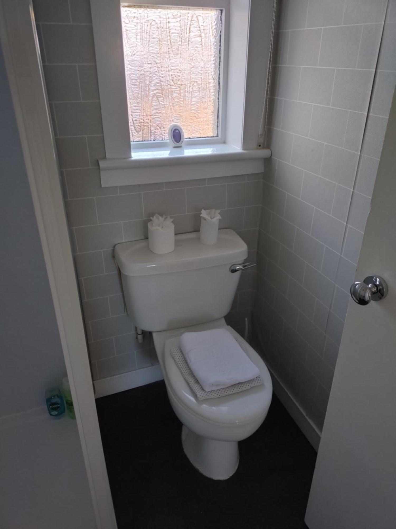 Anchorage Guest House - Also 1 Room Available With Hot Tub,Must Be Booked Separately Balloch Szoba fotó