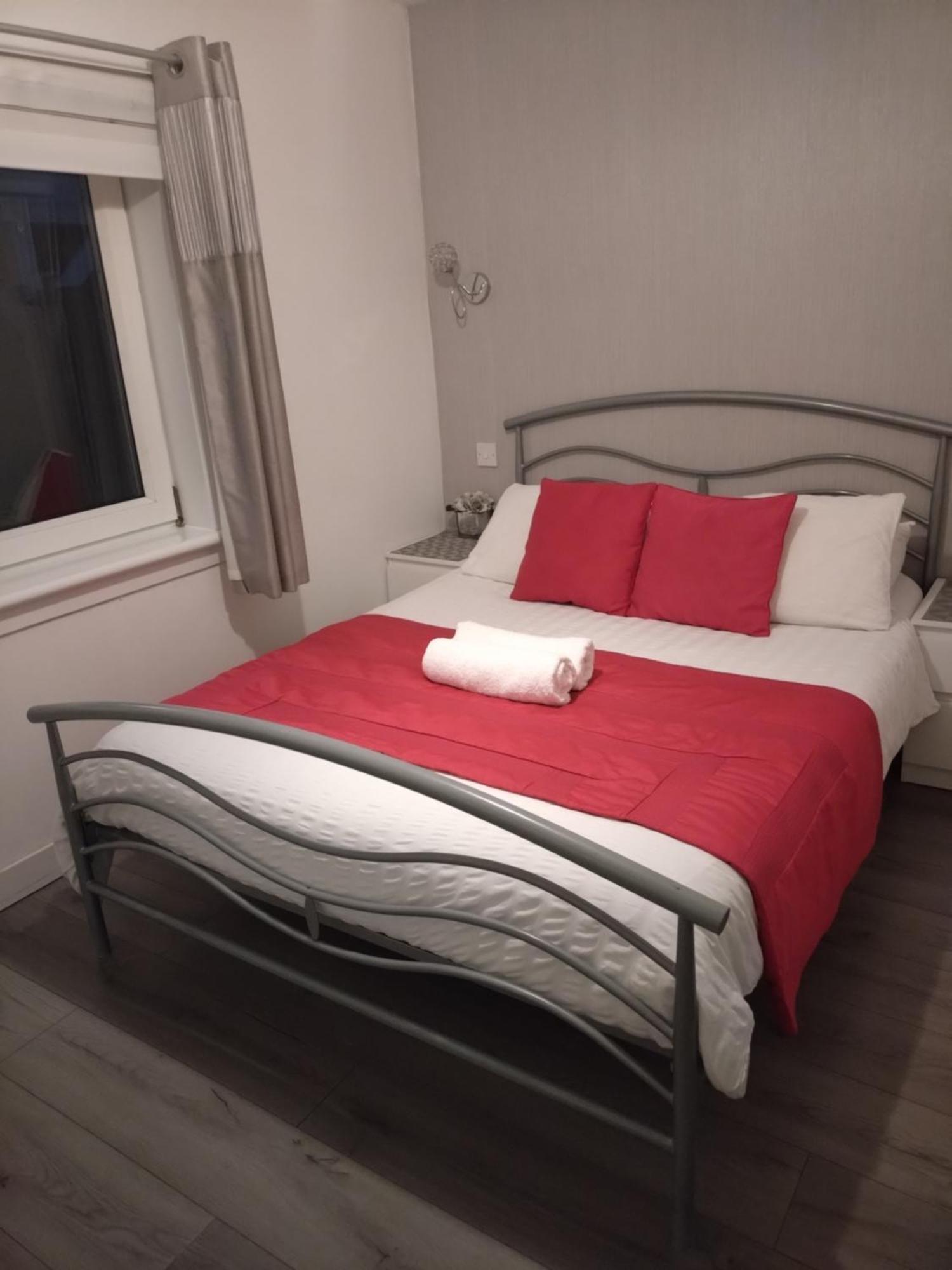 Anchorage Guest House - Also 1 Room Available With Hot Tub,Must Be Booked Separately Balloch Kültér fotó